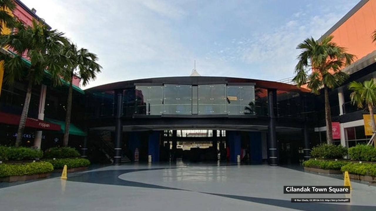 W Home Cikatomas Jakarta Extérieur photo