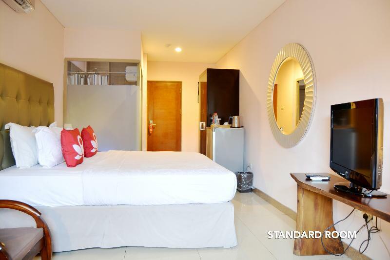W Home Cikatomas Jakarta Extérieur photo